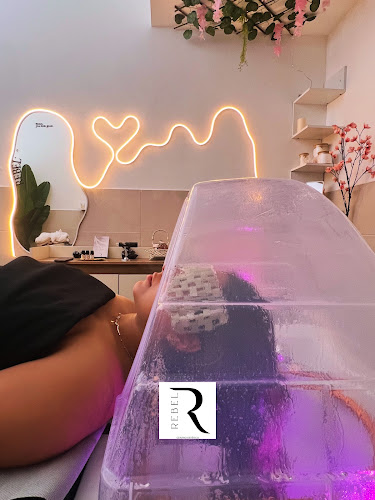 Rebel centro estetico y Head Spa Montevideo