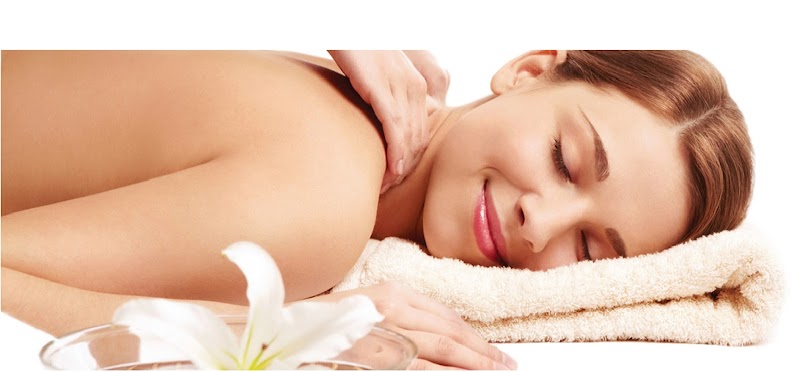Red Cherry Massage Caboolture - Day Spa in Caboolture