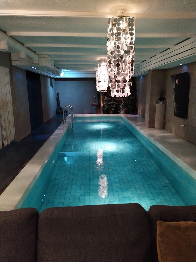 Red S Tilaussauna ja Kokoustila Helsinki photo