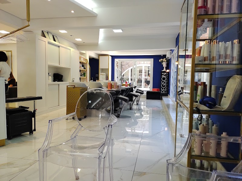 Regison Cabeleireiros Passo Fundo - Day Spa in Passo Fundo