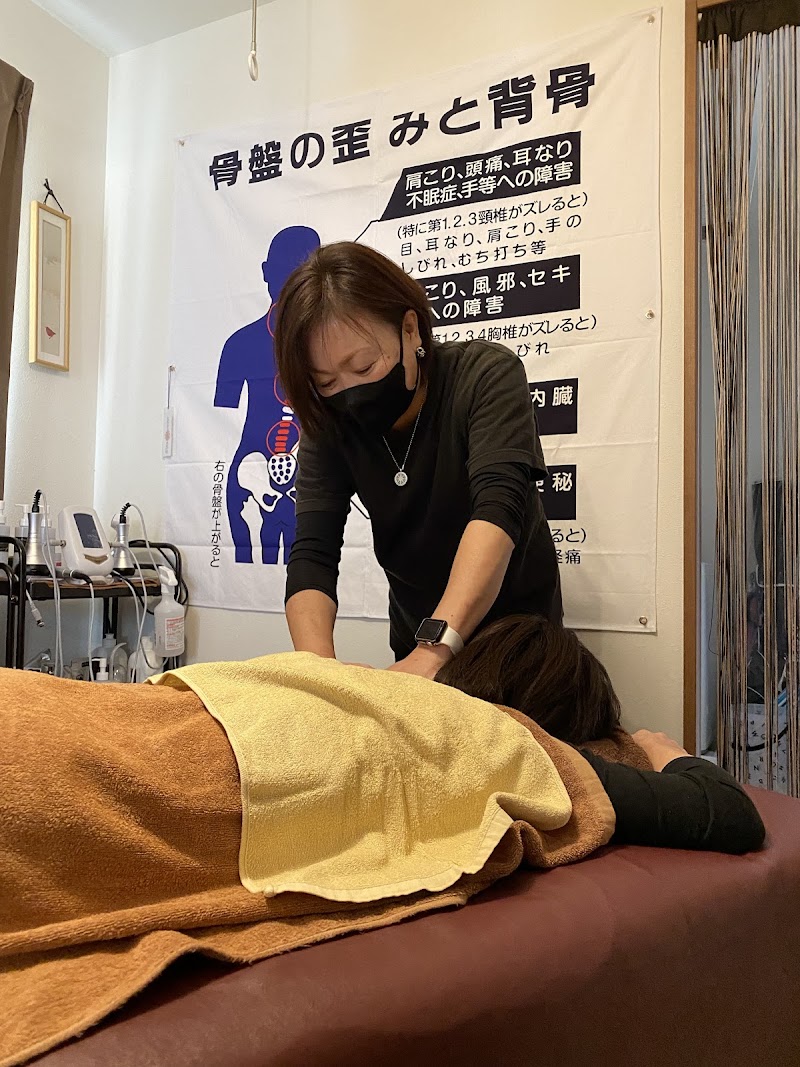 Relaxation Salon Slange ~Suranju~ Hiro Store Kure City - Day Spa in Kure City