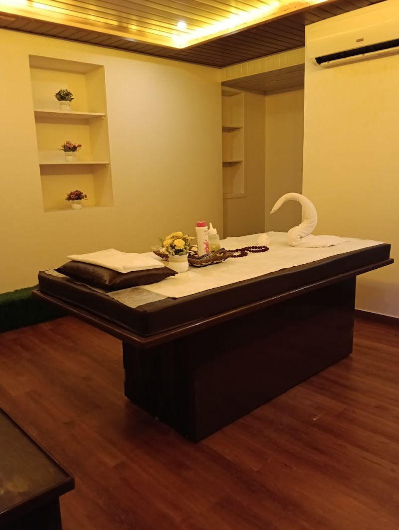 Renovar Massage Spa - Top-Rated Spa In Charni Road Colaba and Fort Mumbai - Day Spa in Mumbai