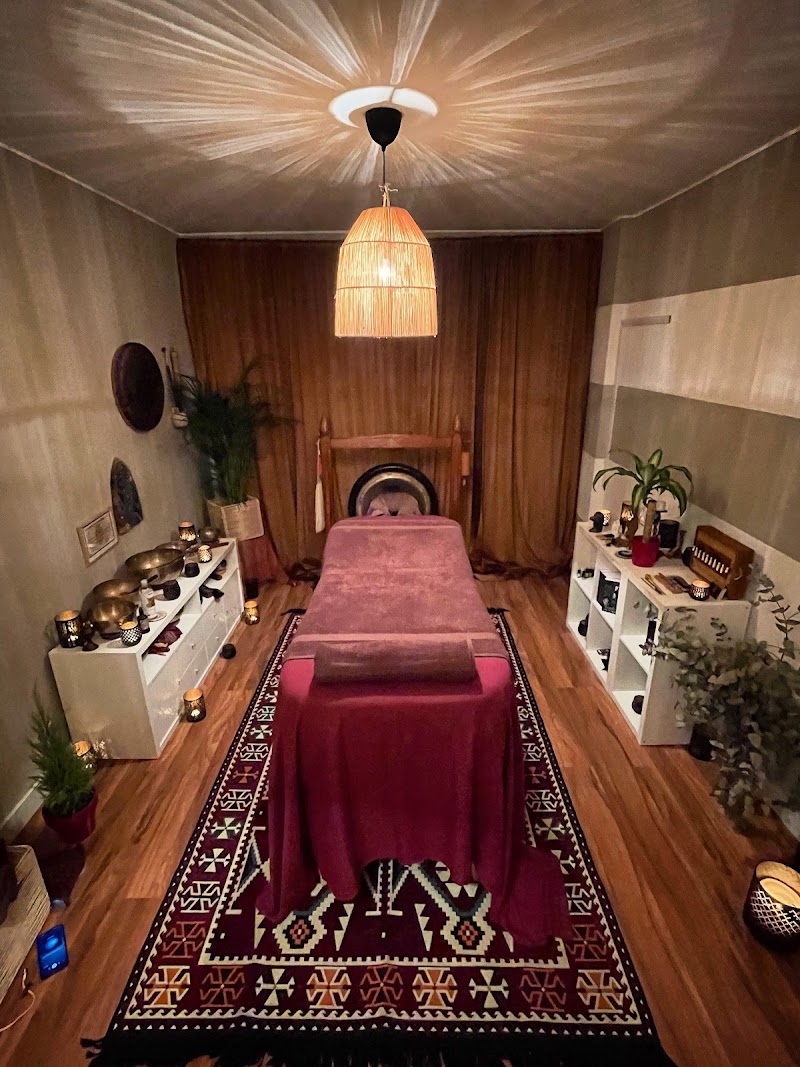 Resonate With Yourself - Malaga Holistic Wellness: Advanced Bodywork Massage, Spiritual Therapy & Sound Healing - Wellness Retreat in Malaga