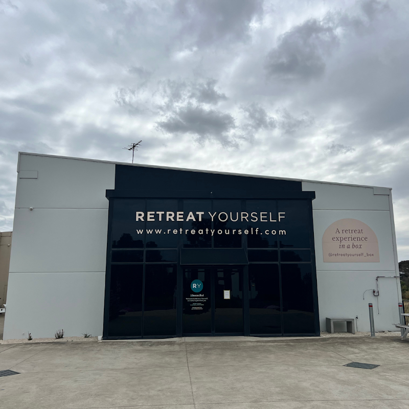 Retreat Yourself Box Torquay - Wellness Retreat in Torquay