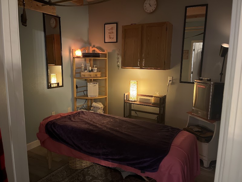 Retreatroom Massage Palmer - Wellness Retreat in Palmer