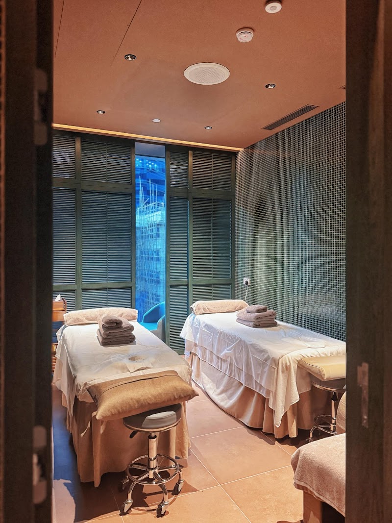 Revive Spa & Holistic Wellness (Quarry Bay) Hong Kong