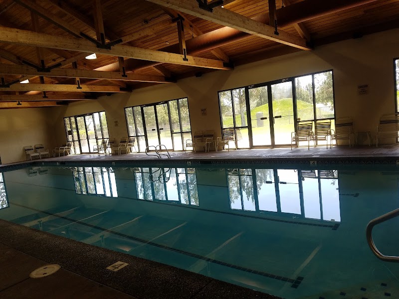 Ridge Sports Center & Day Spa at Eagle Crest Resort Redmond - Resort Spa in Redmond