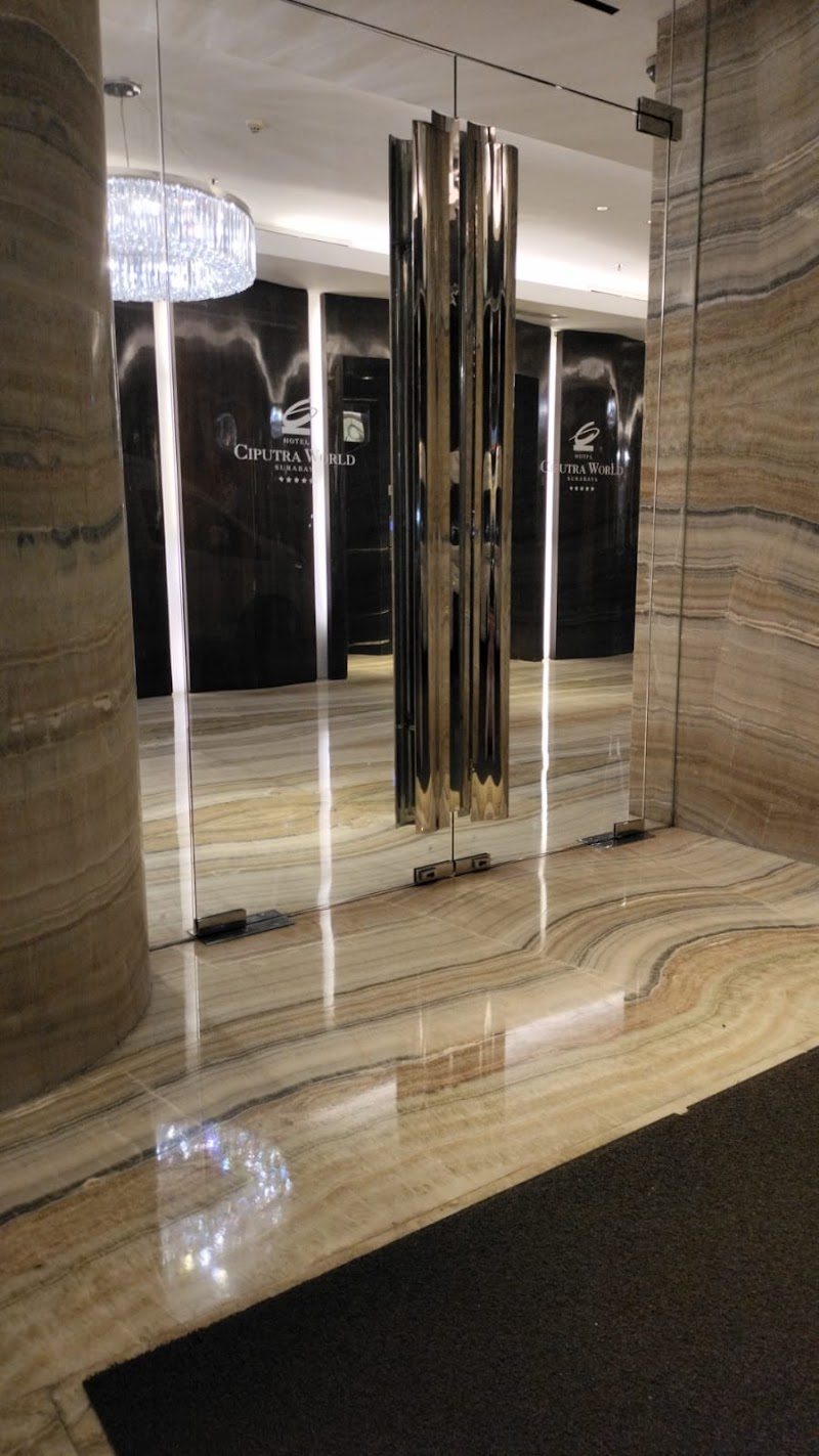 Rini Pijat Panggilan 24 Jam Surabaya - Day Spa in Surabaya