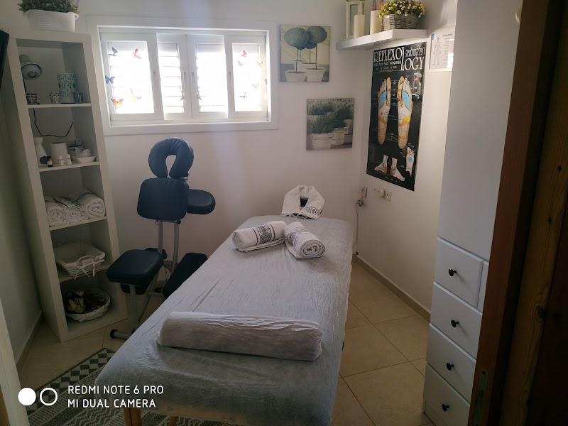 Ronen Lavi - Massage and Reflexology Holon - Day Spa in Holon