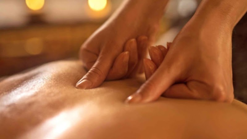 Roseline Cornillet-Soleil Levant Massage Trébry - Day Spa in Trébry