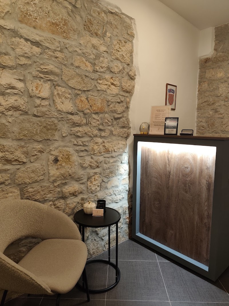 Royal Bliss Head Spa Istria