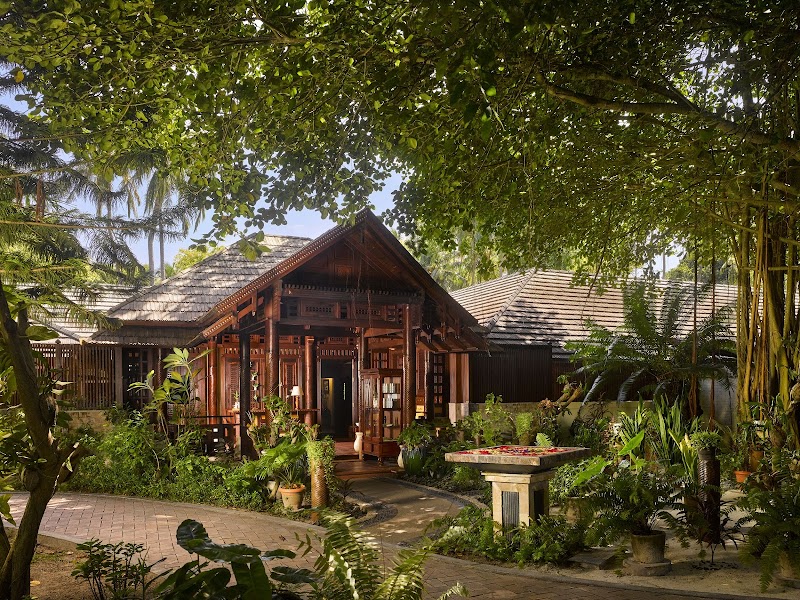 Royal Island Resort & Spa Ari Atoll - Resort Spa in Ari Atoll