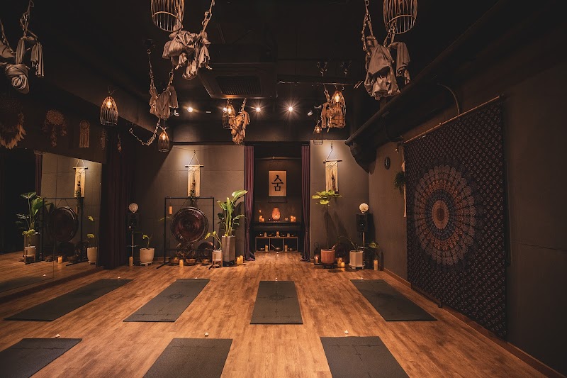 S Hot Yoga Namyangju City - Day Spa in Namyangju City