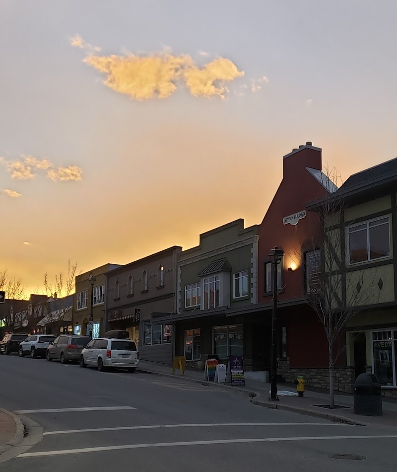 Sacred Mountain Massage and Wellness Salmon Arm - Wellness Retreat in Salmon Arm