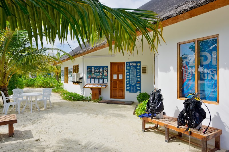 Safari Island Maldives Ari Atoll - Resort Spa in Ari Atoll