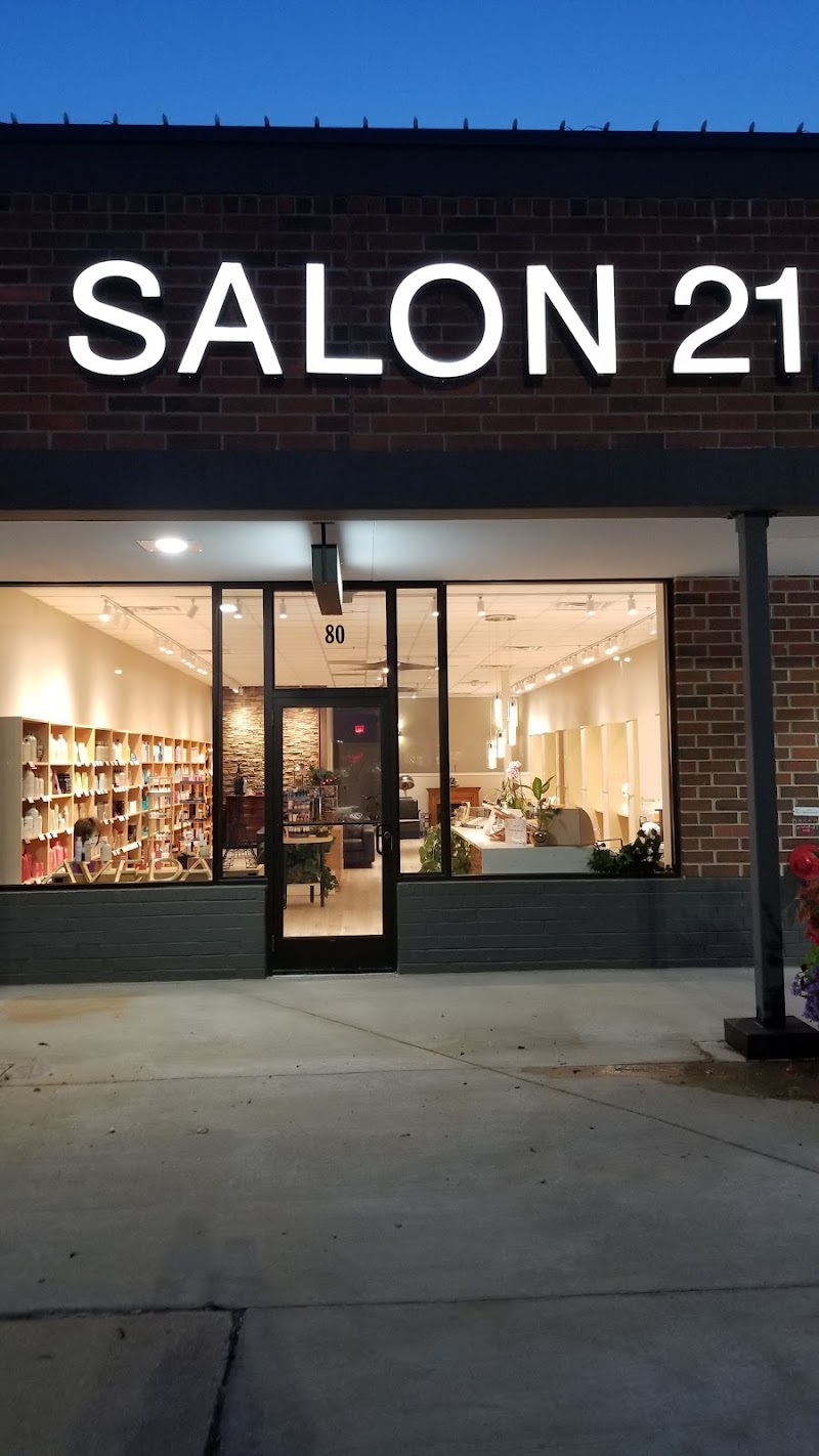 Salon 21 Wheaton, IL - Day Spa in Wheaton
