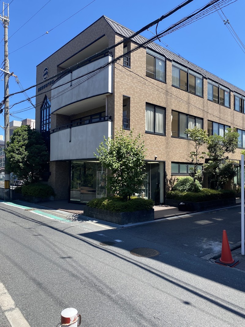 Salon and Academy Gyara Kashihara - Day Spa in Kashihara