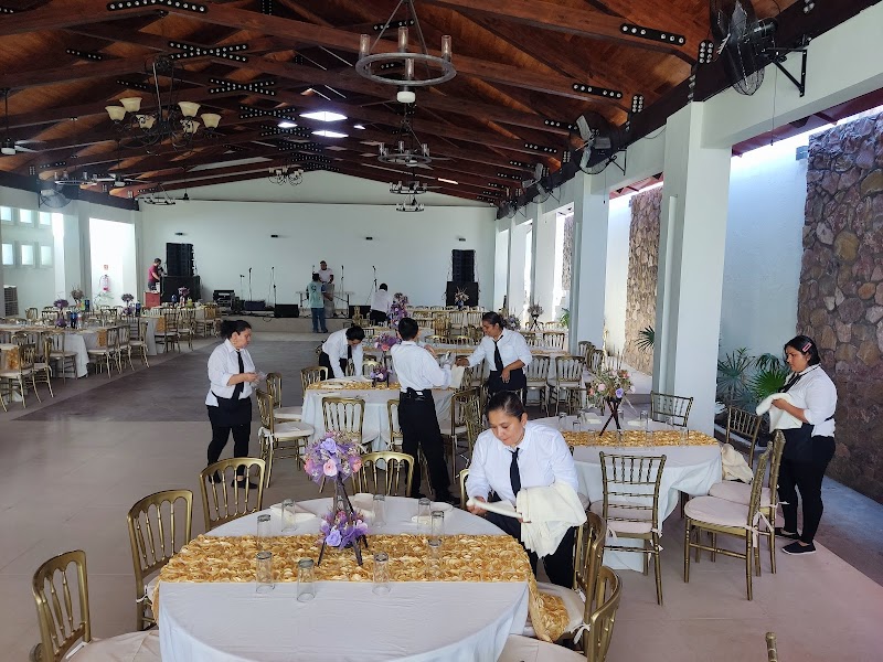 Salon Dia Campos Ciudad Altamirano - Day Spa in Ciudad Altamirano