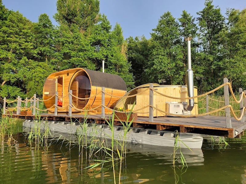 Sauna i Balia na Wodzie / Wypożyczalnia Sprzętu Wodnego -  Jezioro Lubikowo - Day Spa in Lubikowo