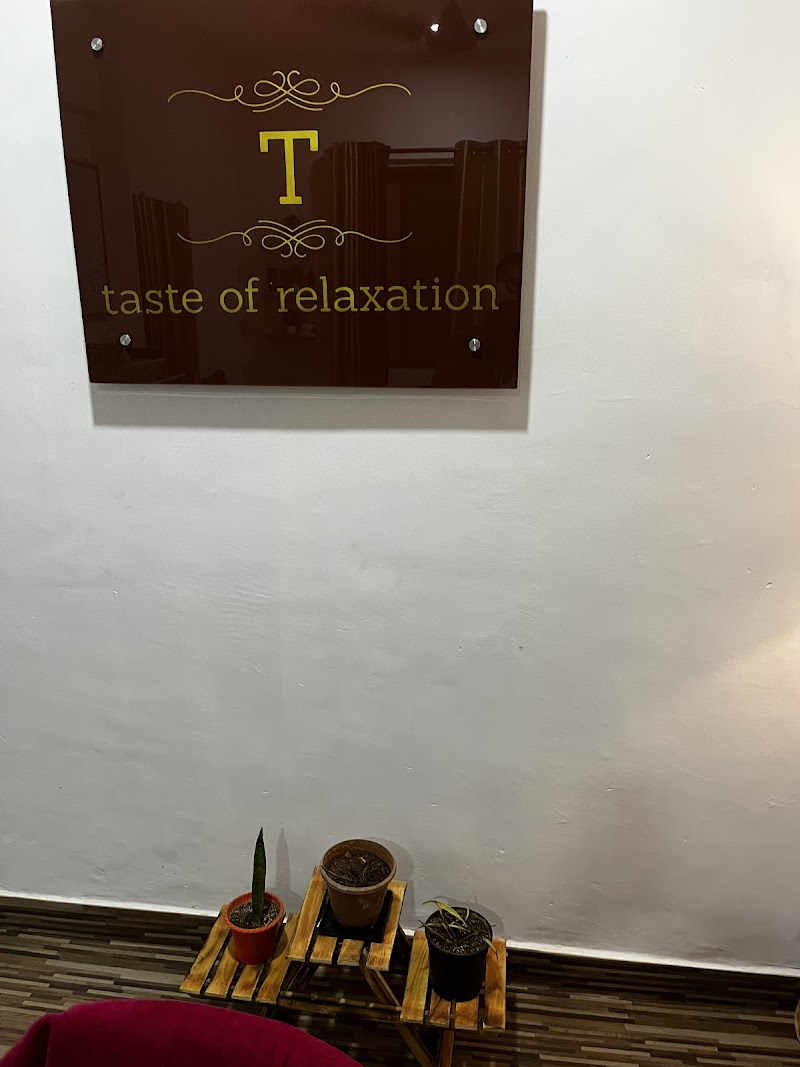 Sculpturers swedish and sports massage Vasai