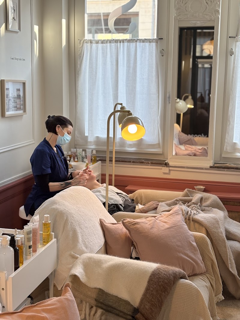 Seasonly Face Glow Bar Lille - Day Spa in Lille