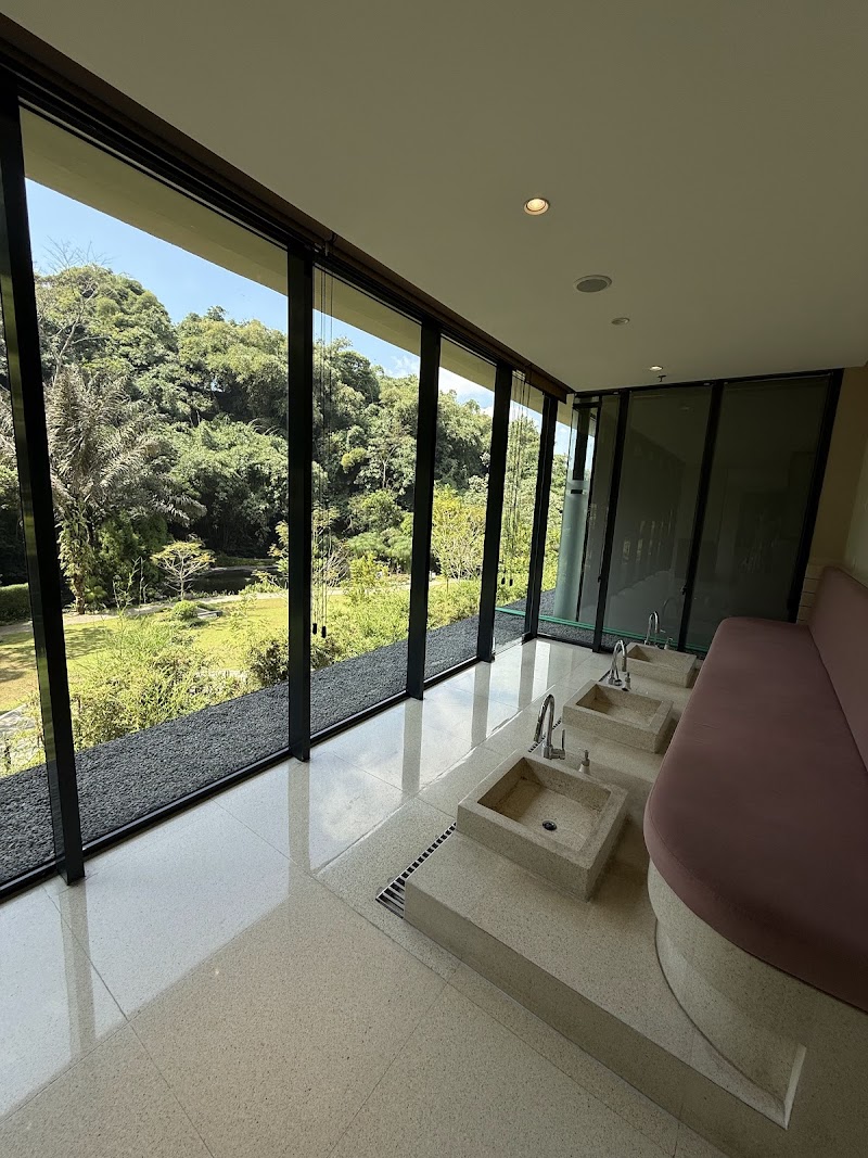 Sepik Massage Therapy & Spa Bandung - Wellness Clinic in Bandung