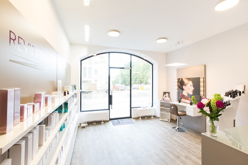 Seroja- Beauty for Art & Art for Beauty München - Day Spa in München