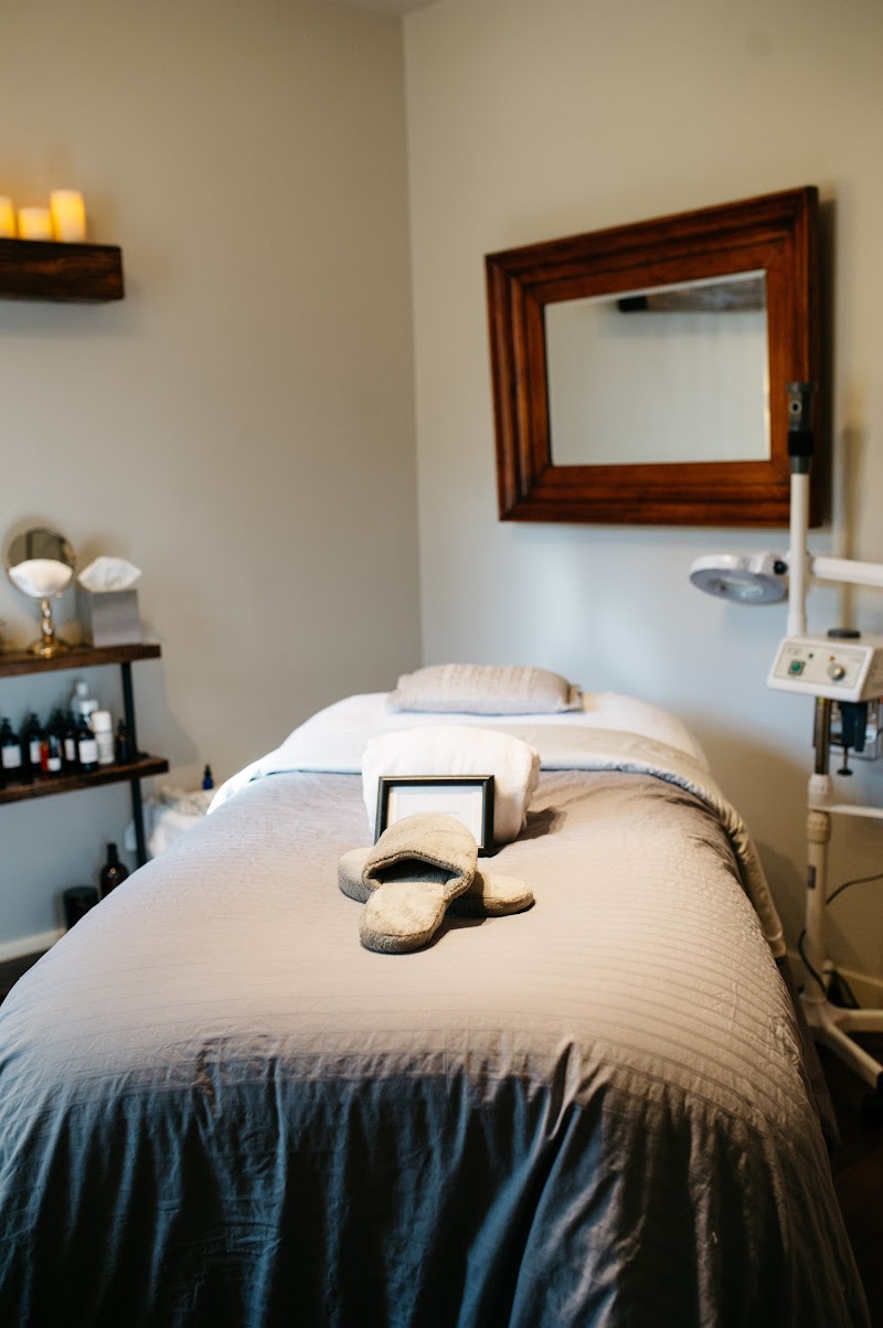 Shanti's Studio Of Esthetics Issaquah - Day Spa in Issaquah