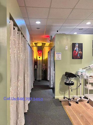 Shine Star Beauty & Healthy Spa Kyaukmae - Day Spa in Kyaukmae