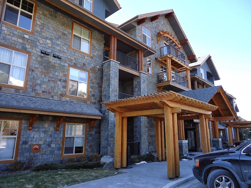 Silver Creek Lodge Banff - Resort Spa in Banff