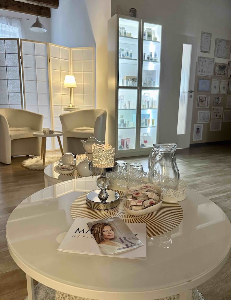 Simona Koláčková - Masáže a pedikúra Brno - Day Spa in Brno