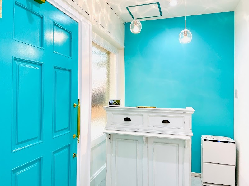 Skin Quality Improvement & Small Face Salon Rosee [Rose] Shukugawa Nishinomiya City - Day Spa in Nishinomiya City