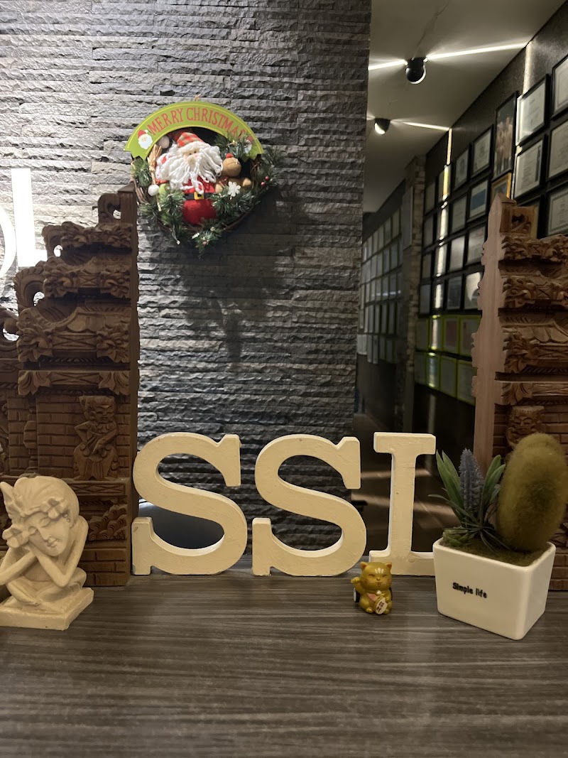 Skin & Slimming Lifestyle Clinic Jakarta