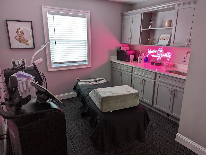 Skin Therapy Studios Spring Garden Twp - Day Spa in Spring Garden Twp