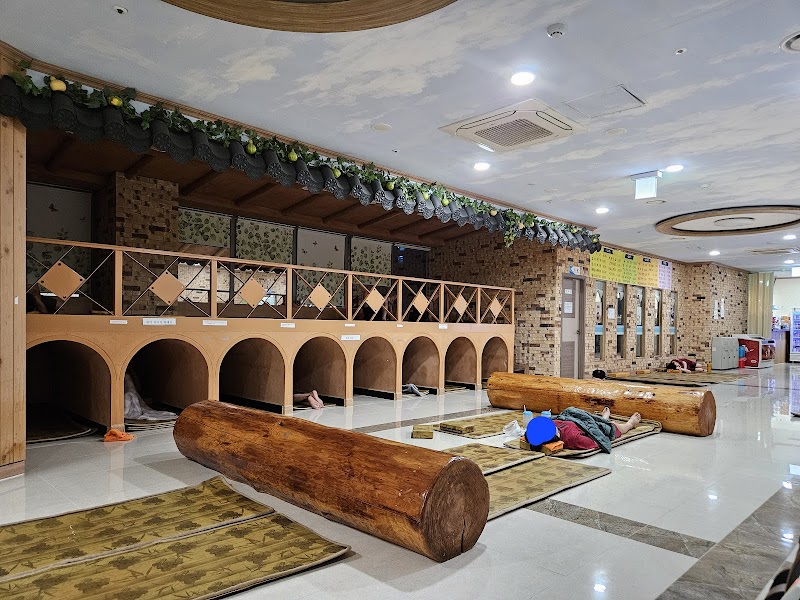 Sky Town Sauna Yeongju City - Day Spa in Yeongju City