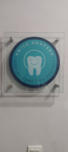 Smile Shapers : Cosmo lounge Karachi - Day Spa in Karachi