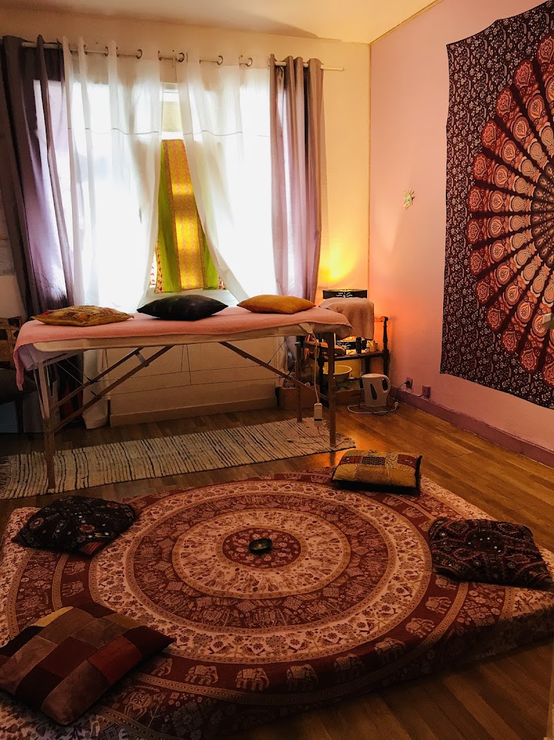 So'Abyangam Indian Massage Lorient - Day Spa in Lorient