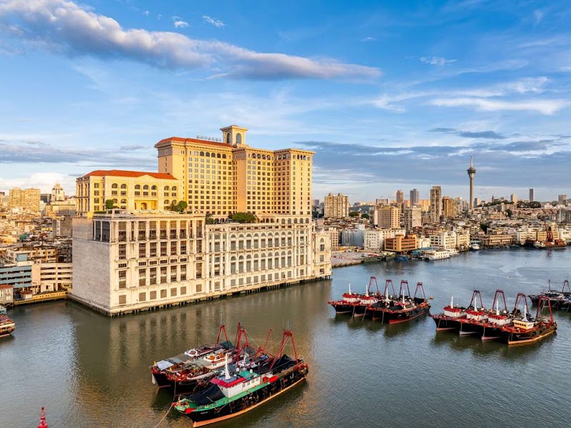 Sofitel Macau at Ponte 16 - Hotel Spa in Macau