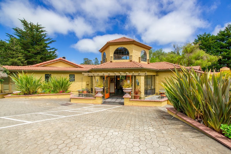 Sonoma Coast Villa - Resort Spa in Sonoma