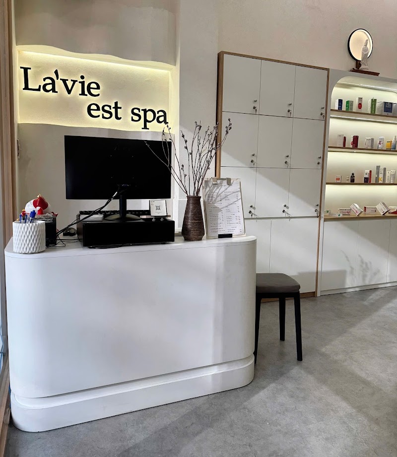 Spa Lá Việt Quận 3 - Day Spa in Quận 3