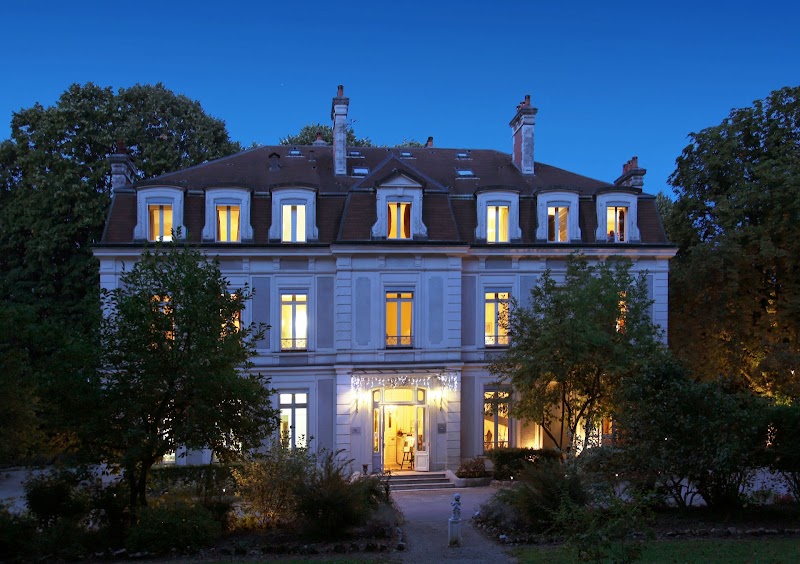 Spa Le Jardin des Sens - Château de la Dame Blanche Geneuille - Wellness Retreat in Geneuille