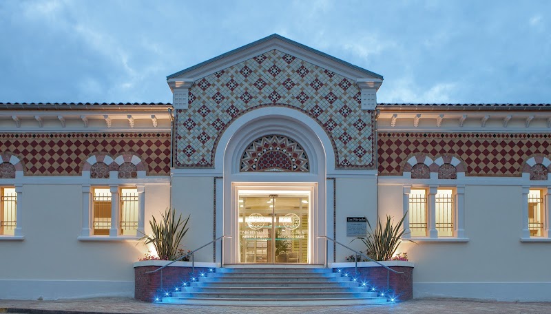 Spa Nériades Néris-les-Bains - Wellness Retreat in Néris-les-Bains