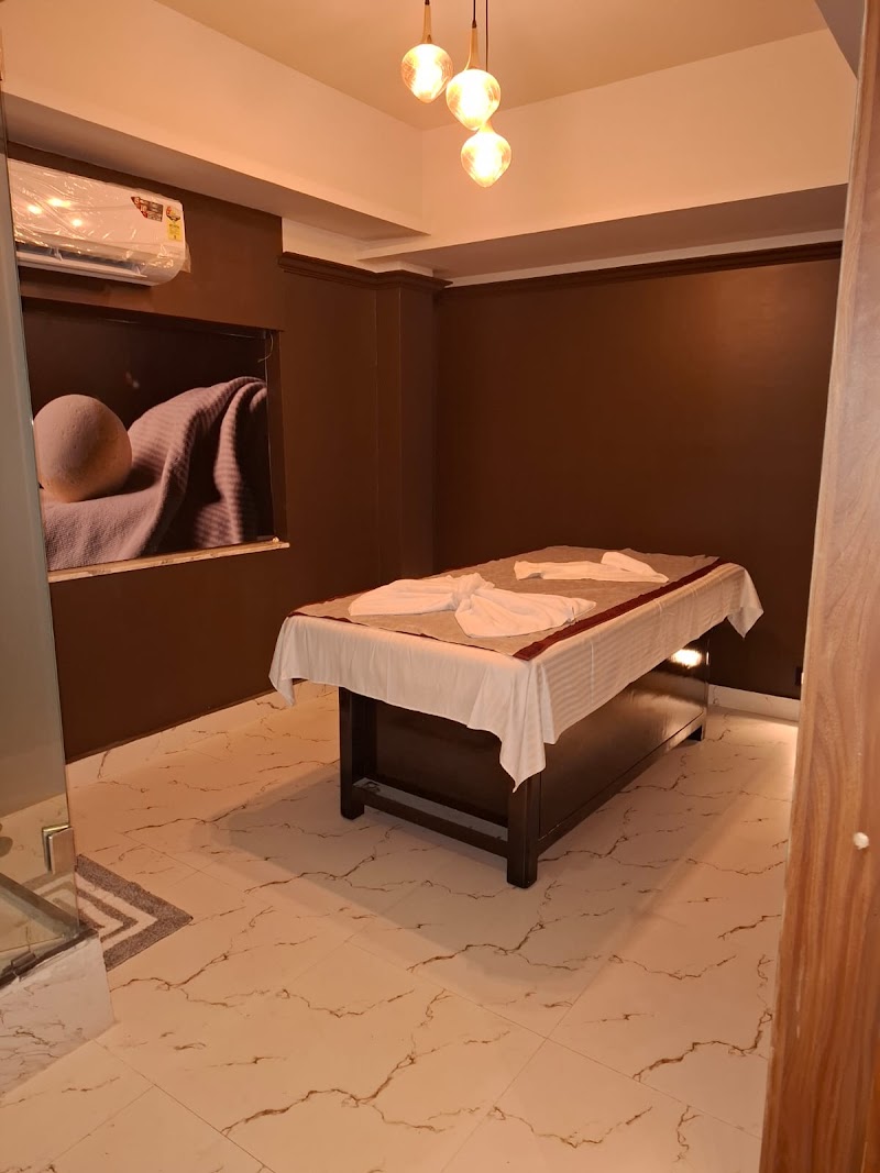 Spa World - Spa In Colaba, Mumbai - Day Spa in Mumbai