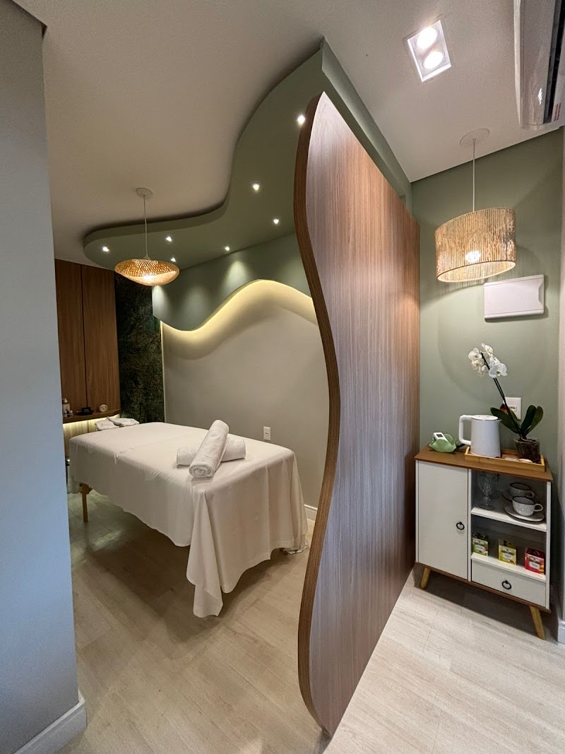 Spaço Renova - Renata Weschenfelder Florianópolis - Day Spa in Florianópolis