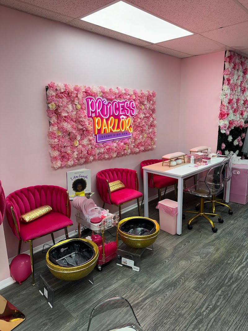 Sparkle Pupz on Wheels Salon and Spa Hyattsville - Day Spa in Hyattsville