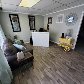 SpaStruck LLC Forsyth - Day Spa in Forsyth