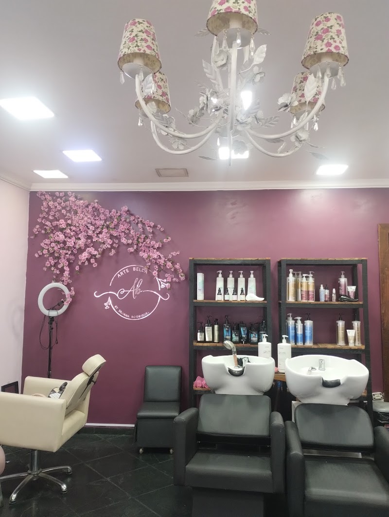 Studio Alfa Cabeleireiros e Depilacao Embu das Artes - Day Spa in Embu das Artes
