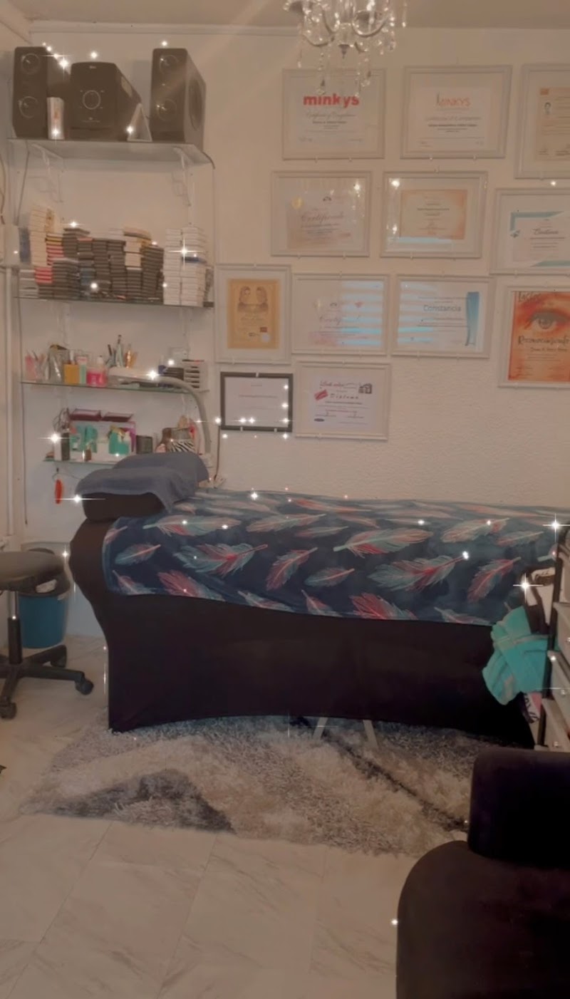 Studio lashes by minkys Coatzacoalcos - Day Spa in Coatzacoalcos