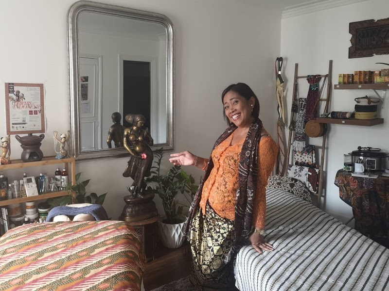 Studio Privé du Massage Balinais, Paris. photo