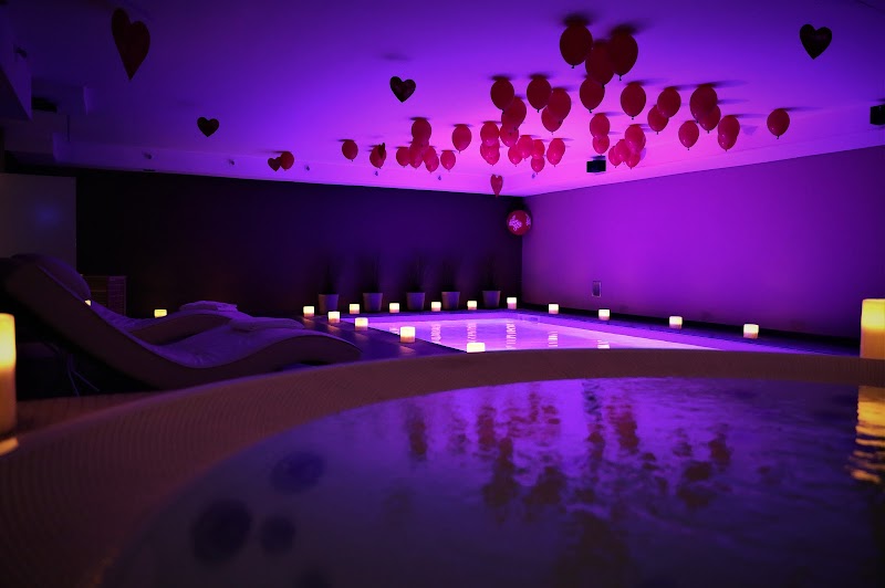 Suites et Wellness des Champs Elysees Ciney - Wellness Retreat in Ciney